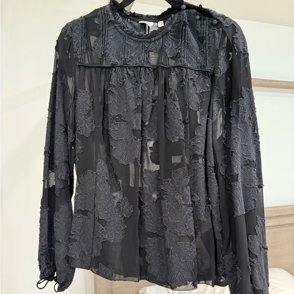 Aritzia Wilfred Floral Black Blouse Medium